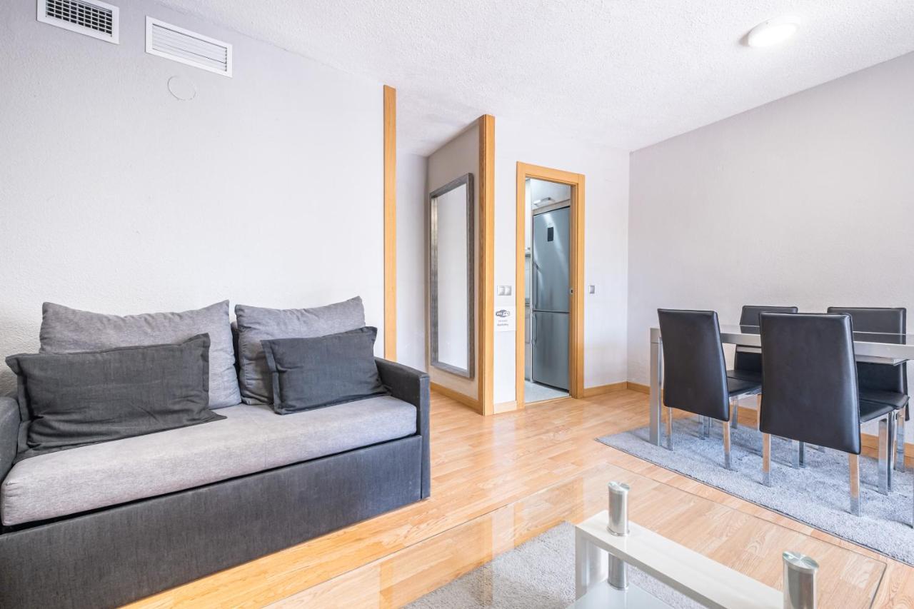 Coblanca 3-3-2 Apartment Benidorm Bagian luar foto