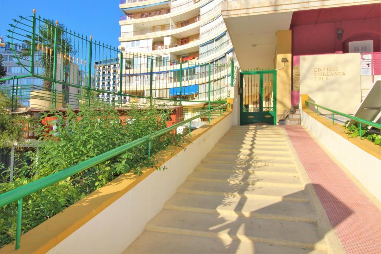 Coblanca 3-3-2 Apartment Benidorm Bagian luar foto